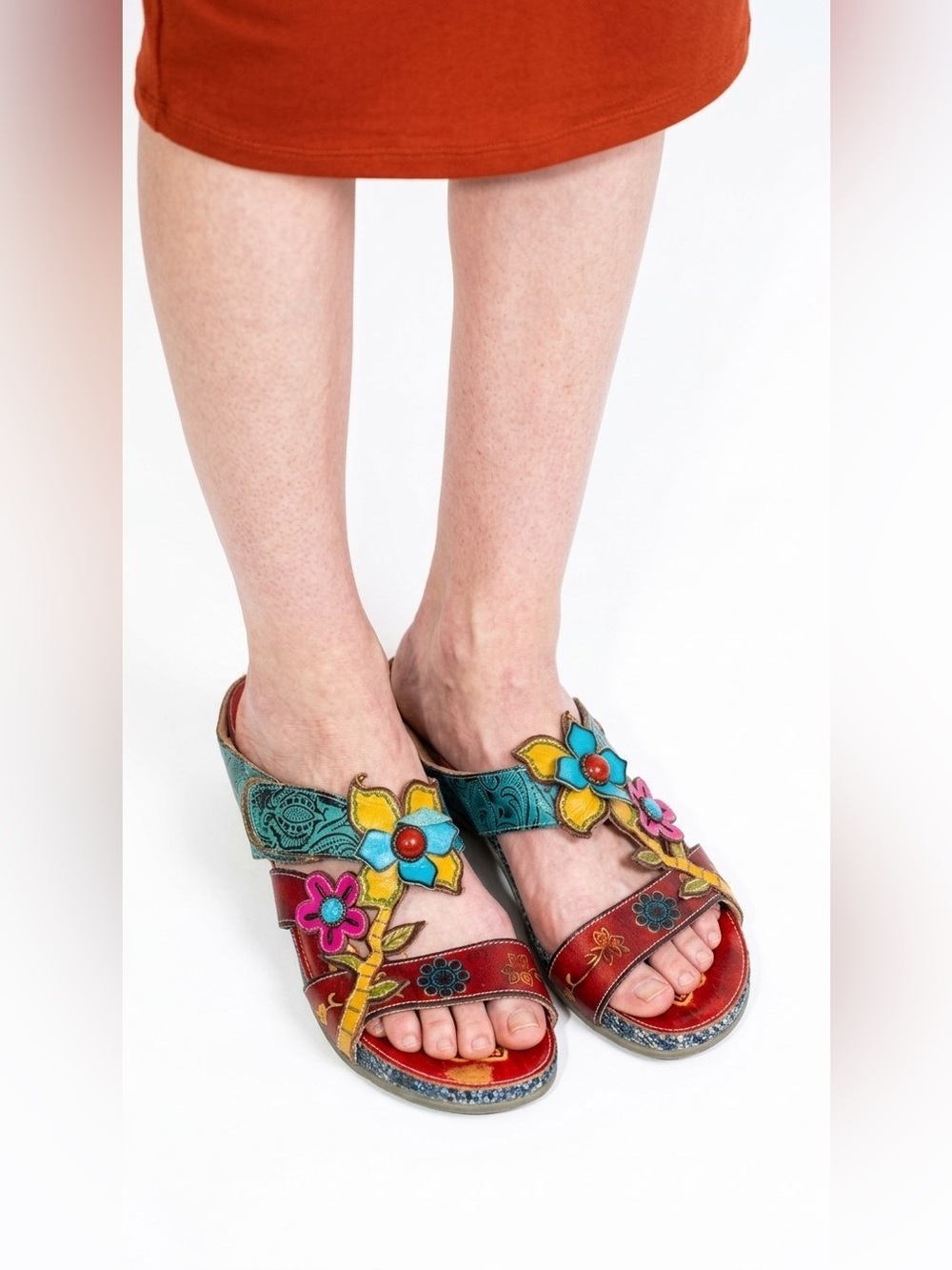 SOCOFY Red Floral Leather Sandals Women's Size 42